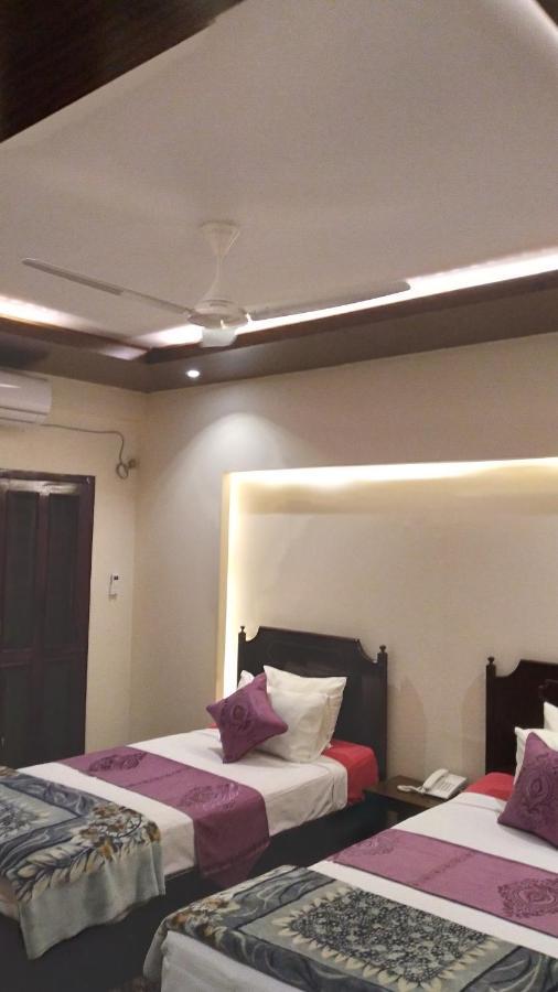 Center Point Apartment Dhaka Exteriör bild