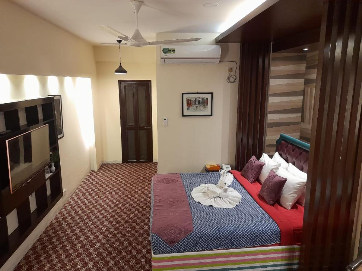 Center Point Apartment Dhaka Exteriör bild